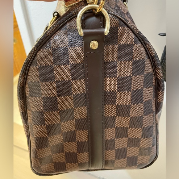 LV Speedy 30 - Picture 11 of 14